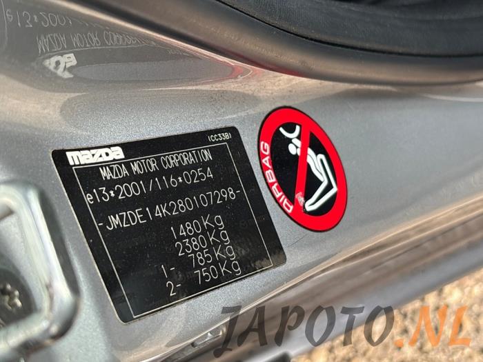 Mazda 2 1.3 16V S-VT Sloopvoertuig (2007, Grijs)