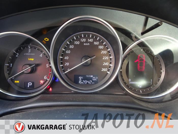 Mazda CX-5 I 2.2 Skyactiv D 16V 4WD Sloopvoertuig (2012, Grijs)