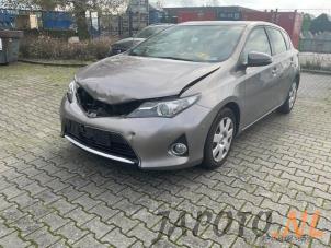 Toyota Auris 1.6 Dual VVT-i 16V  (Sloop)