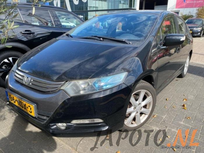Honda Insight 1.3 16V VTEC Samochód złomowany (2011, Czarny)