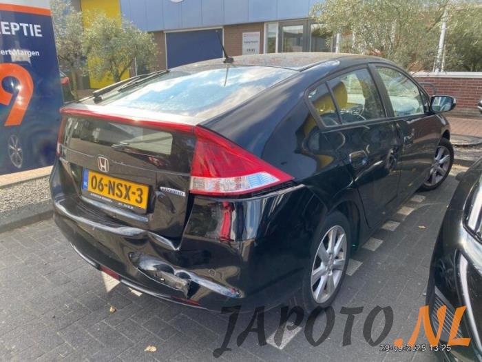 Honda Insight 1.3 16V VTEC Samochód złomowany (2011, Czarny)