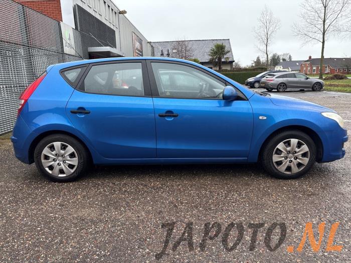 Hyundai i30 1.4 CVVT 16V Sloopvoertuig (2008, Blauw)