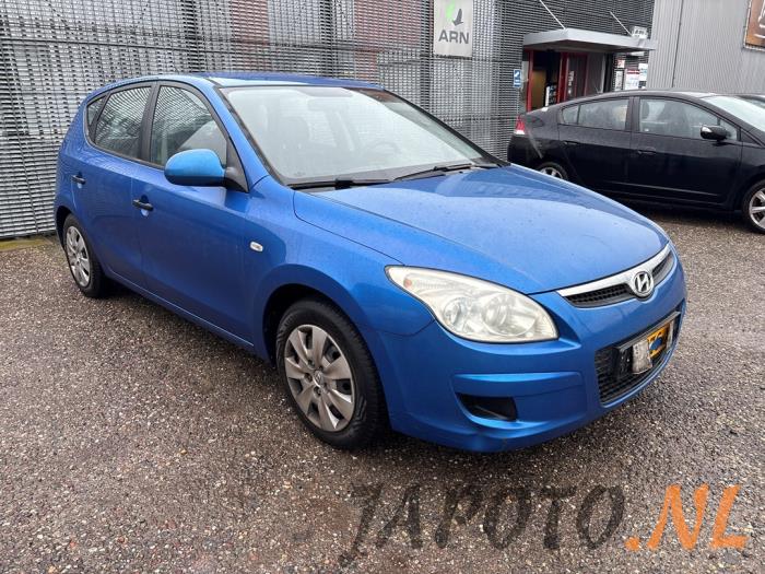 Hyundai i30 1.4 CVVT 16V Sloopvoertuig (2008, Blauw)