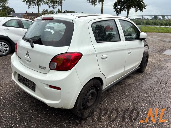 Mitsubishi Space Star 1.0 12V Samochód złomowany (2017)