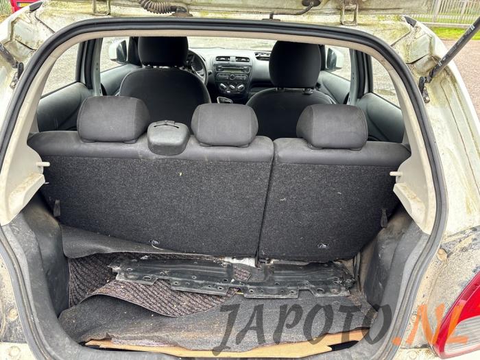 Mitsubishi Space Star 1.0 12V Samochód złomowany (2017)