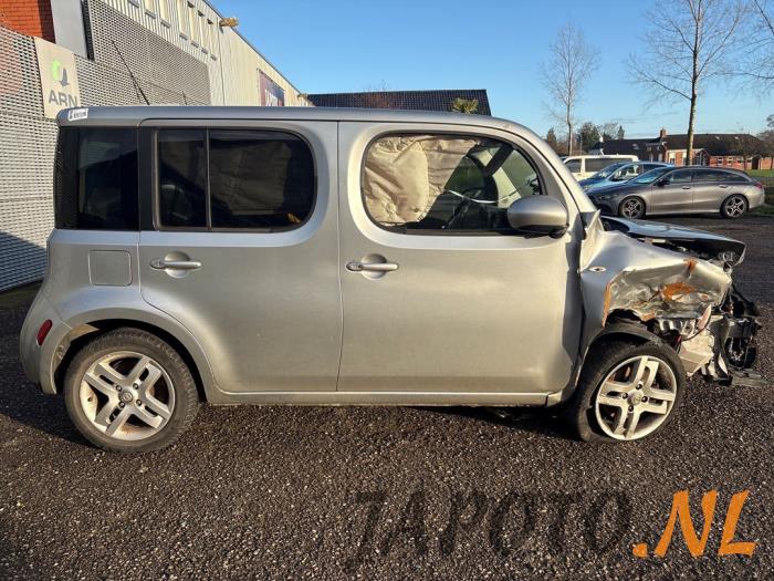 Nissan Cube 1.6 16V Samochód złomowany (2010, Szary)