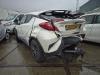 Toyota C-HR 1.8 16V Hybrid Samochód złomowany (2016, Bialy)