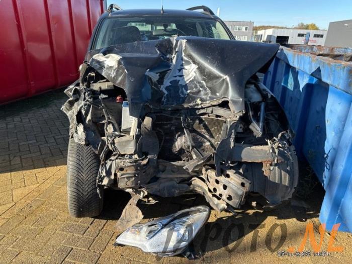 Daihatsu Terios 1.5 16V DVVT 4x4 Euro 4 Samochód złomowany (2006, Czarny)