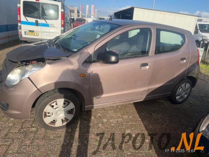 Suzuki Alto 1.0 12V Samochód złomowany (2009, Brazowy)