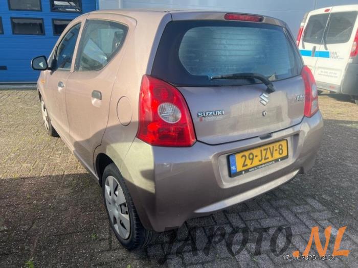 Suzuki Alto 1.0 12V Samochód złomowany (2009, Brazowy)