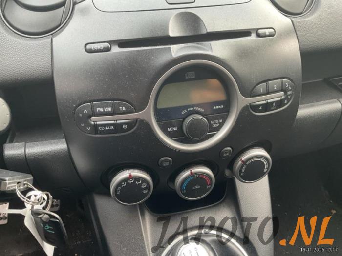 Mazda 2 1.5 16V S-VT Sloopvoertuig (2009, Zwart)