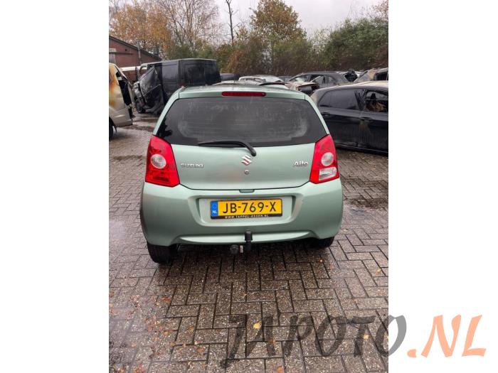 Suzuki Alto 1.0 12V Samochód złomowany (2010, Zielony)