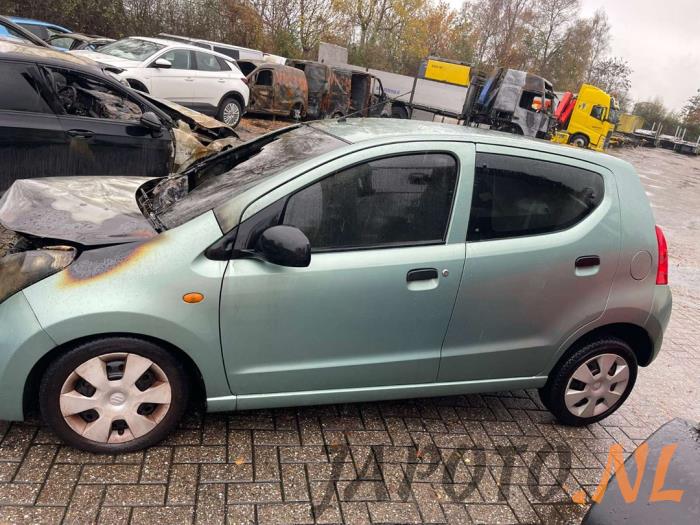 Suzuki Alto 1.0 12V Samochód złomowany (2010, Zielony)