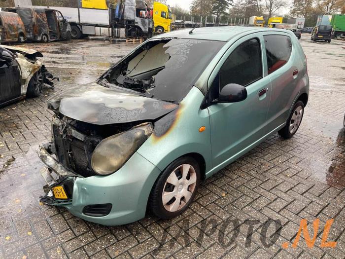 Suzuki Alto 1.0 12V Samochód złomowany (2010, Zielony)