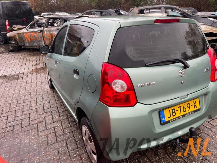 Suzuki Alto 1.0 12V Samochód złomowany (2010, Zielony)
