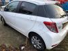Toyota Yaris III 1.33 16V Dual VVT-I Sloopvoertuig (2013, Wit)