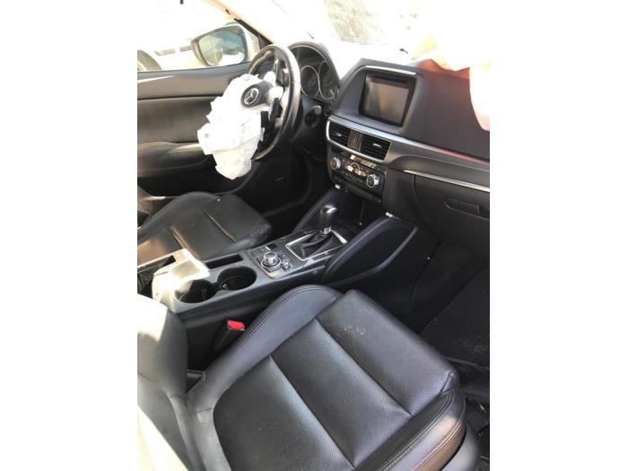 Mazda CX-5 I 2.2 Skyactiv D 16V High Power 4WD Sloopvoertuig (2015, Zwart)