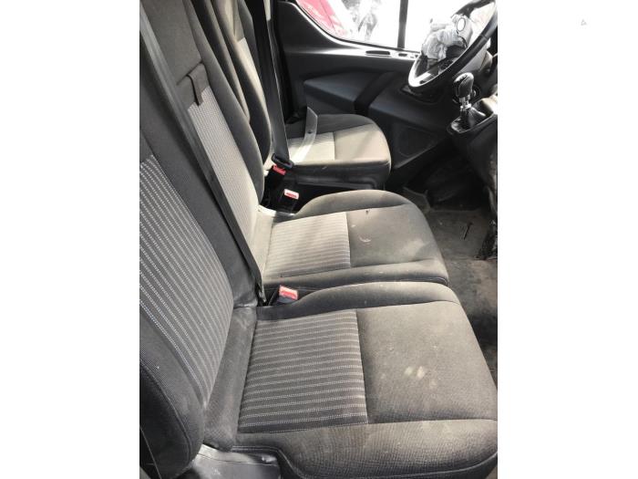 Ford Transit Custom 2.0 TDCi 16V Eco Blue 130 Samochód złomowany (2017, Czarny)