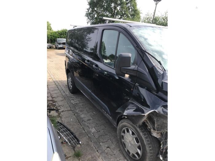 Ford Transit Custom 2.0 TDCi 16V Eco Blue 130 Samochód złomowany (2017, Czarny)