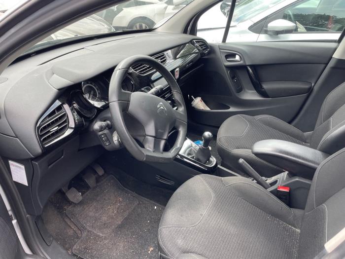 Citroen C3 1.2 VTi 82 12V Sloopvoertuig (2013, Grijs)