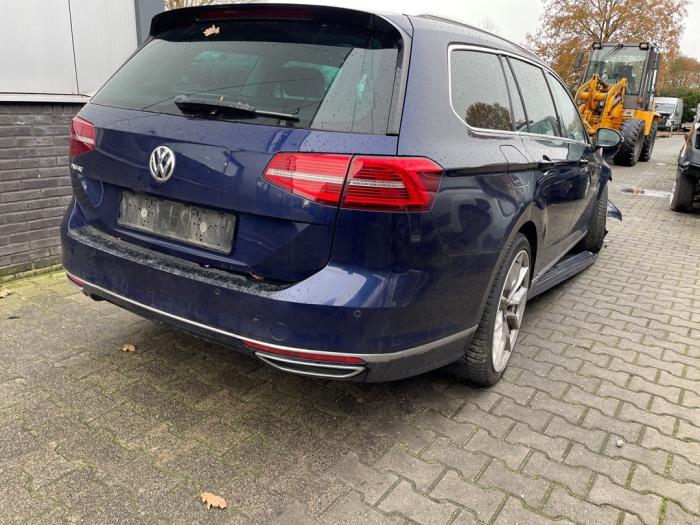 Volkswagen Passat Variant 2.0 TDI 16V 190 4Motion Sloopvoertuig (2018, Blauw)
