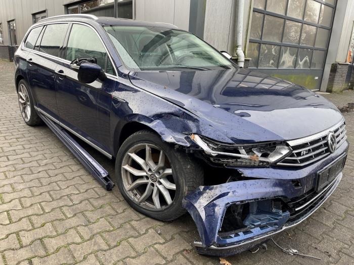 Volkswagen Passat Variant 2.0 TDI 16V 190 4Motion Sloopvoertuig (2018, Blauw)
