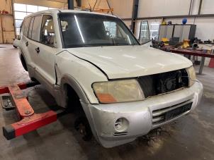 Mitsubishi Pajero Hardtop 3.2 DI-D 16V Long  (Skrot)