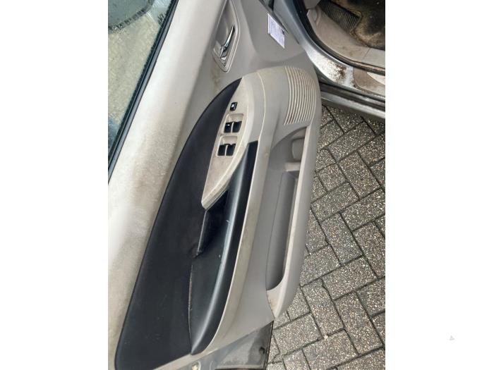 Mitsubishi Grandis 2.4 16V MIVEC Sloopvoertuig (2007, Grijs)