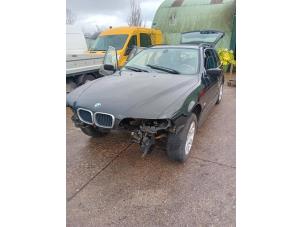 BMW 5 serie Touring 530i 24V  (Salvage)