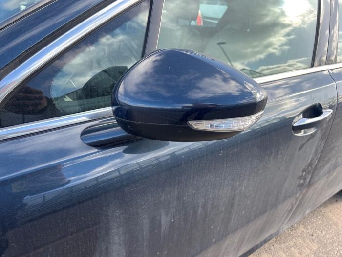 Peugeot 508 1.6 THP 16V Salvage vehicle (2011, Blue)