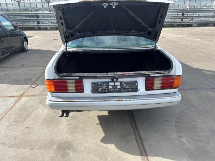 Mercedes S 420 SE,SEL Salvage vehicle (1985, White)