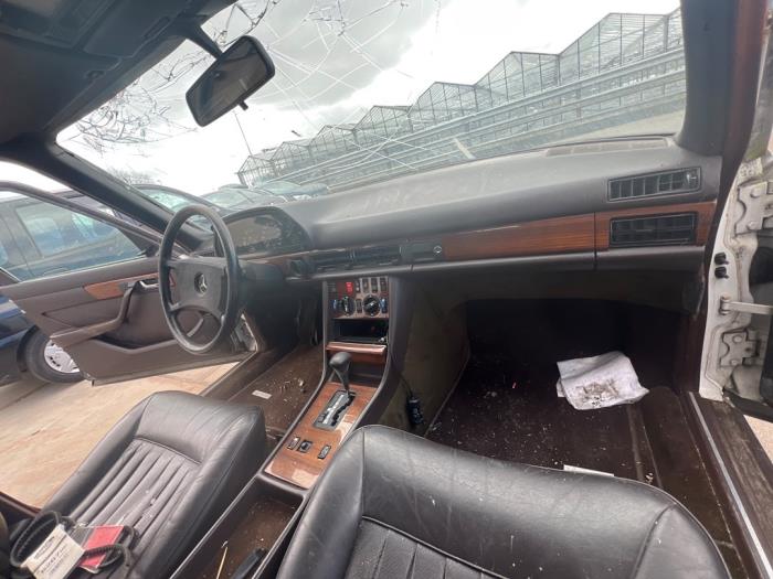 Mercedes S 420 SE,SEL Salvage vehicle (1985, White)