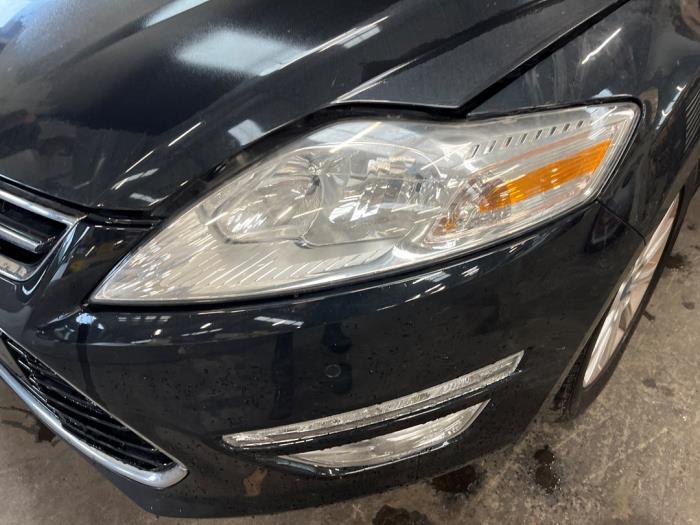 Ford Mondeo IV Wagon 2.0 TDCi 135 16V Salvage vehicle (2012, Black)