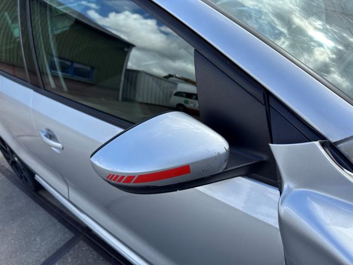 Volkswagen Polo V 1.2 TDI 12V BlueMotion Salvage vehicle (2011, Gray)