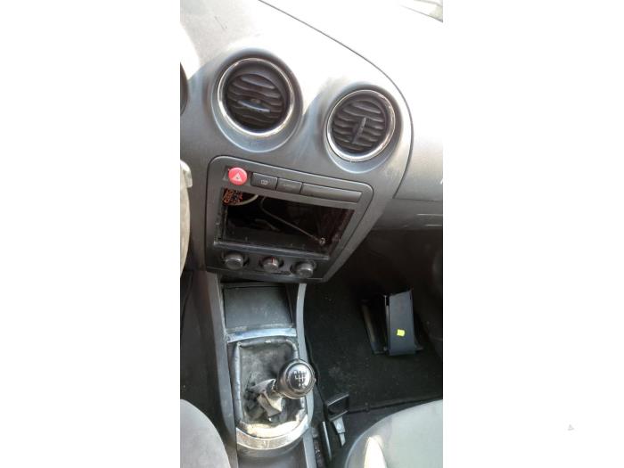 Seat Ibiza III 1.4 16V 75 Sloopvoertuig (2002, Groen)