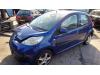 Peugeot 107 1.0 12V Samochód złomowany (2006, Niebieski)