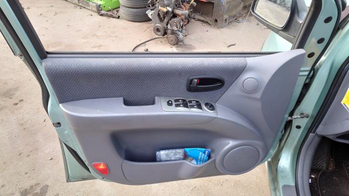 Hyundai Matrix 1.6 16V Sloopvoertuig (2003, Groen)