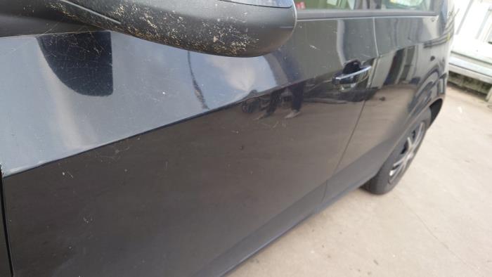 Chevrolet Aveo 1.3 D 16V Skrotfordon (2012, ZWART)