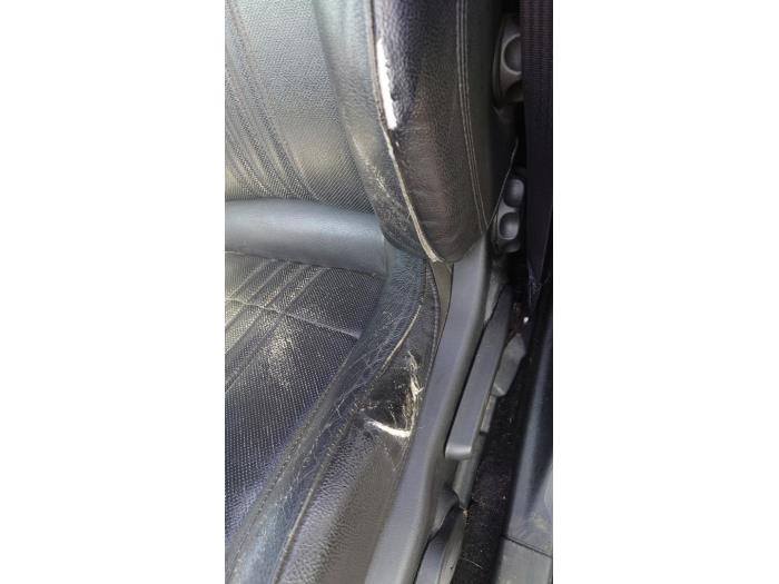 Alfa Romeo 159 Sportwagon 1.9 JTDm 16V Skrotfordon (2008, ZWART)