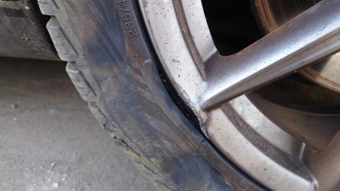 Alfa Romeo 159 Sportwagon 1.9 JTDm 16V Skrotfordon (2008, ZWART)