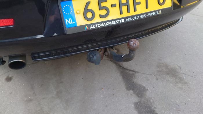 Alfa Romeo 159 Sportwagon 1.9 JTDm 16V Skrotfordon (2008, ZWART)