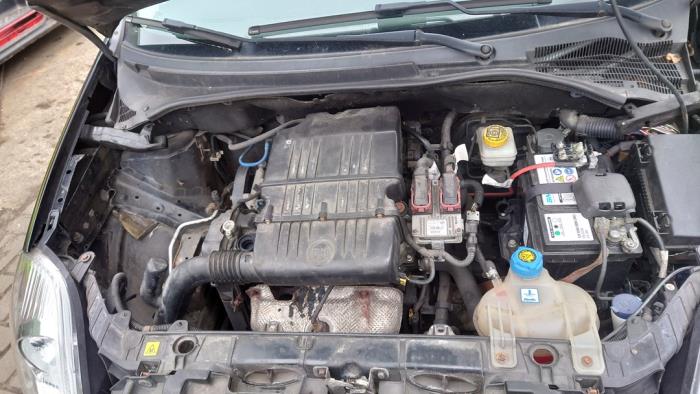 Fiat Grande Punto 1.4 Sloopvoertuig (2007, Zwart)