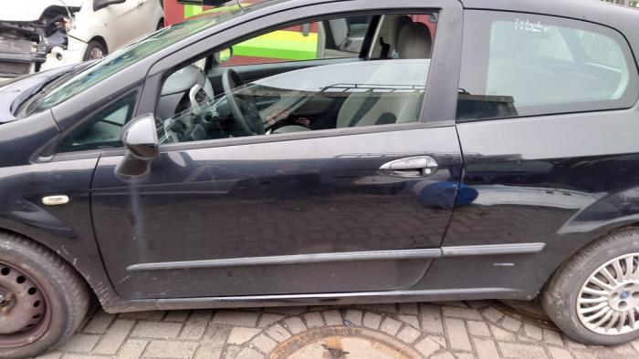 Fiat Grande Punto 1.4 Sloopvoertuig (2007, Zwart)