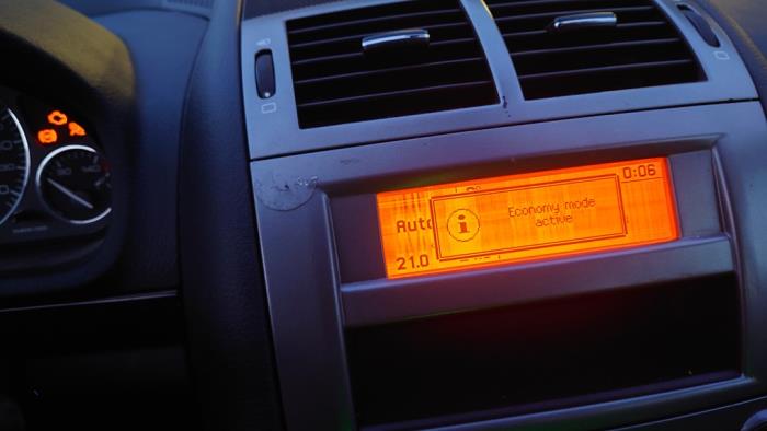 Peugeot 407 1.8 16V Skrotfordon (2008, ZWART)