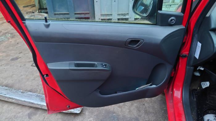 Chevrolet Spark 1.0 16V Bifuel Sloopvoertuig (2012, Rood)