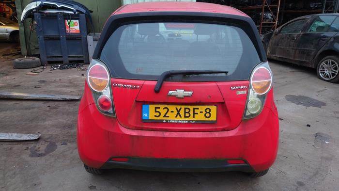 Chevrolet Spark 1.0 16V Bifuel Sloopvoertuig (2012, Rood)