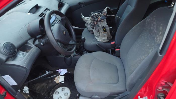 Chevrolet Spark 1.0 16V Bifuel Sloopvoertuig (2012, Rood)