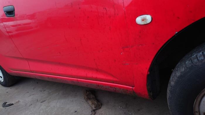 Chevrolet Spark 1.0 16V Bifuel Sloopvoertuig (2012, Rood)