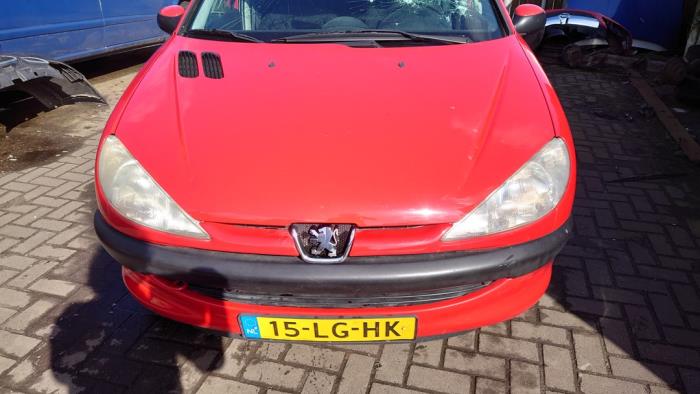 Peugeot 206 SW 1.4 Skrotfordon (2003, ROOD)