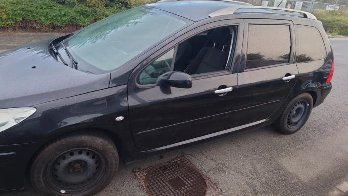 Peugeot 307 SW 1.6 16V Sloopvoertuig (2007, Zwart)